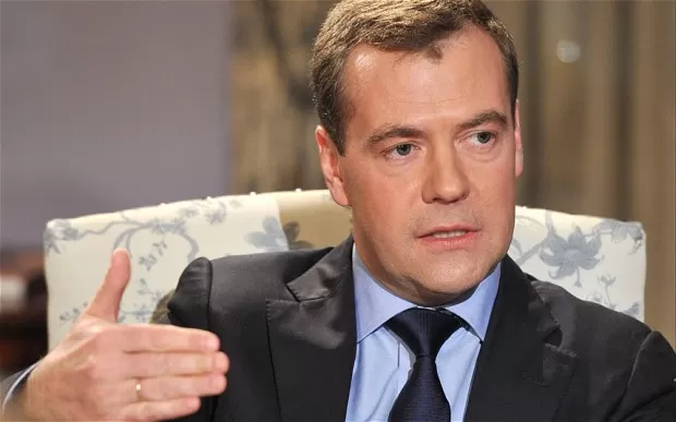 Medvedev preoccupato sull’andamento del petrolio