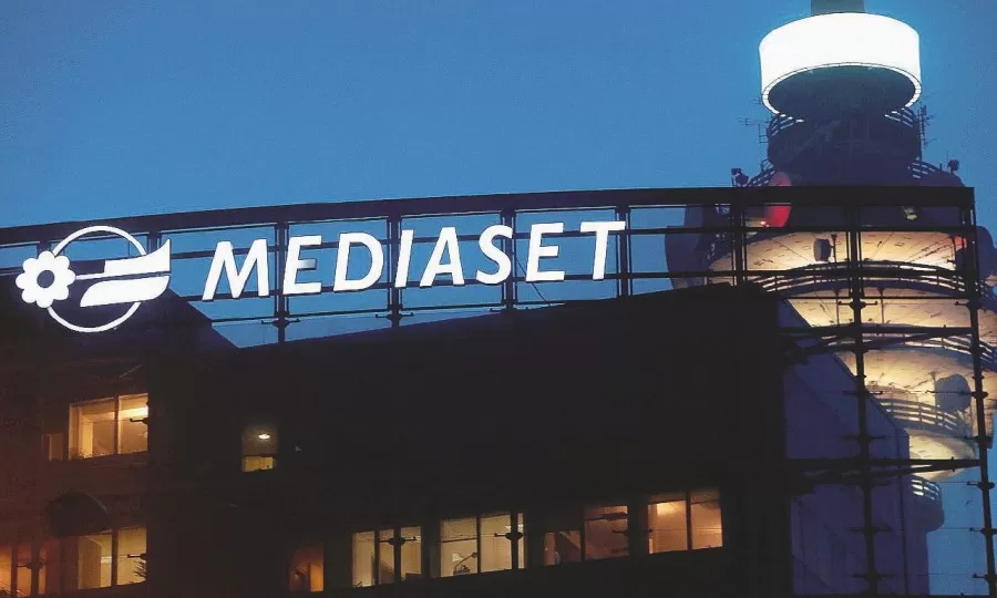 Piazza Affari, crolla il titolo Mediaset dopo la decisione di Agcom su Vivendi