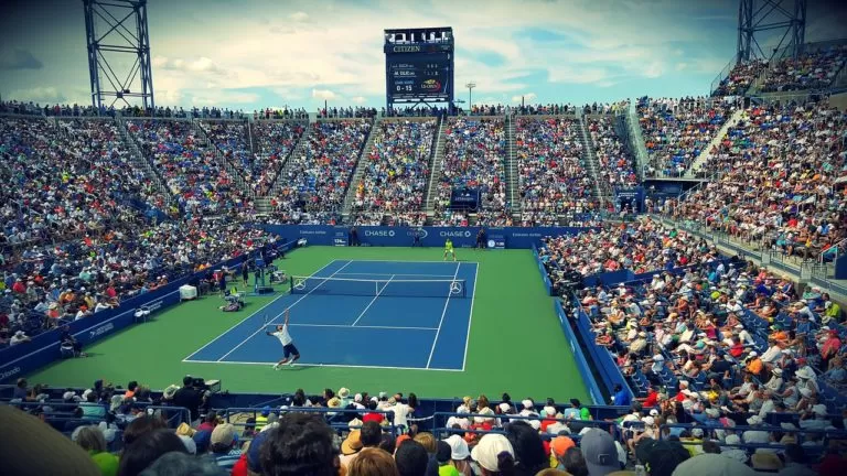 Tennis: chi sono e quanto guadagnano i tennisti più pagati al mondo?